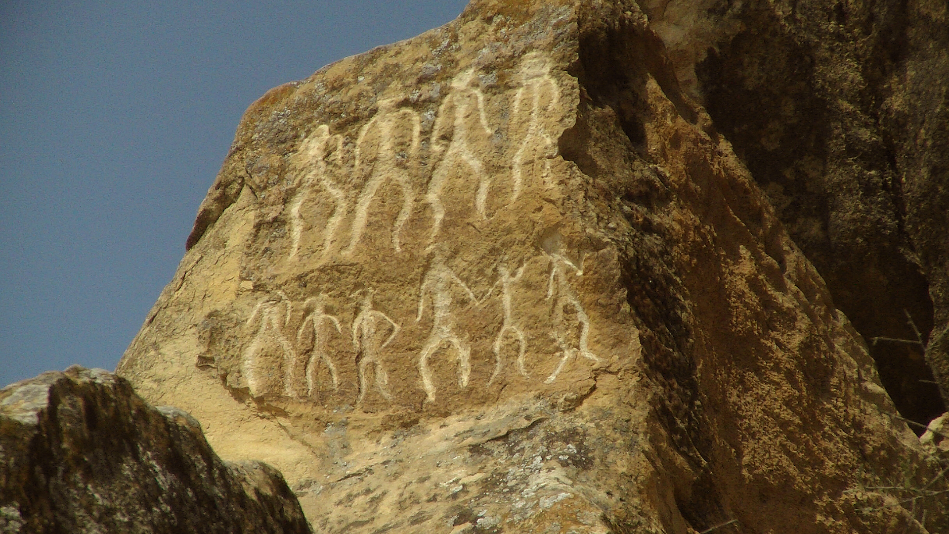قبولستان و رقص یاللی